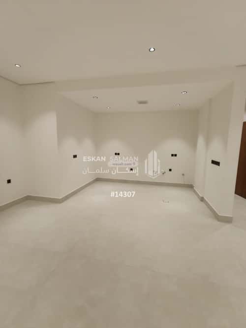 4 bedroom apartment in Dhahrat Laban 5