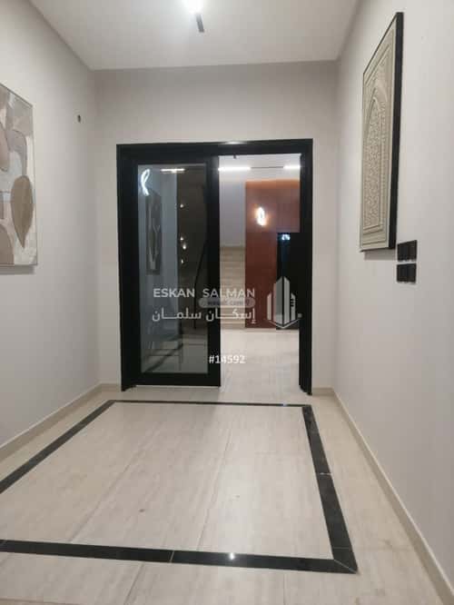 4 bedroom apartment in Al Awali 1