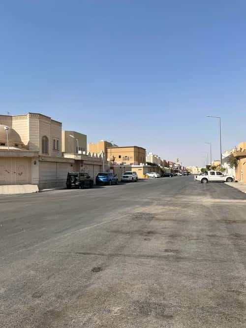 فيلا 5 غرف في الروابي 13