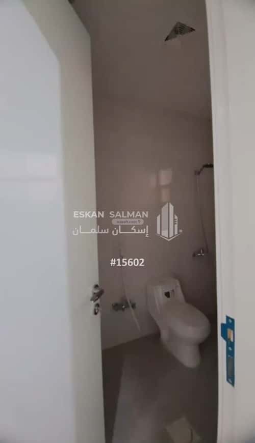 فيلا 6 غرف في بدر 5