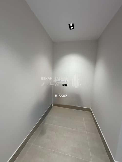 6 bedroom floor in Al Janadriyah 11