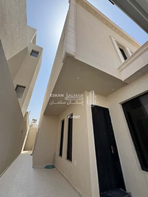 9 bedroom villa in Al Janadriyah 5
