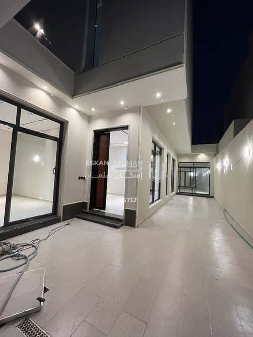 فيلا 8 غرف في الرمال 5