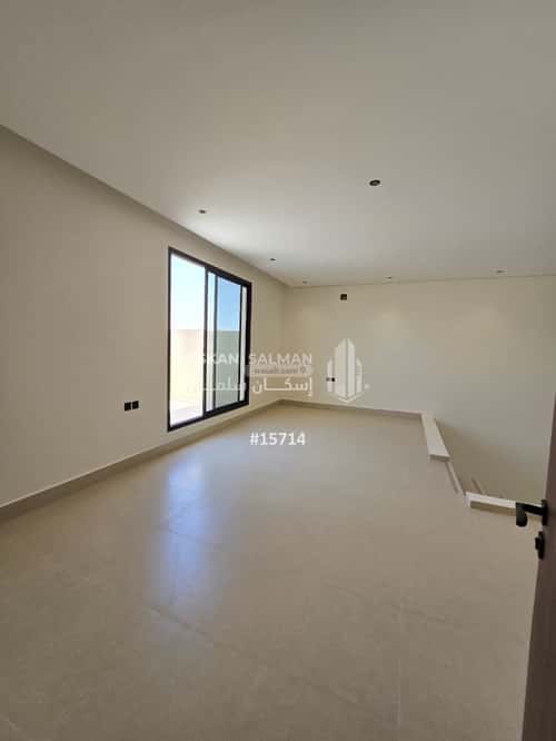 6 bedroom apartment in Al Yarmouk 5