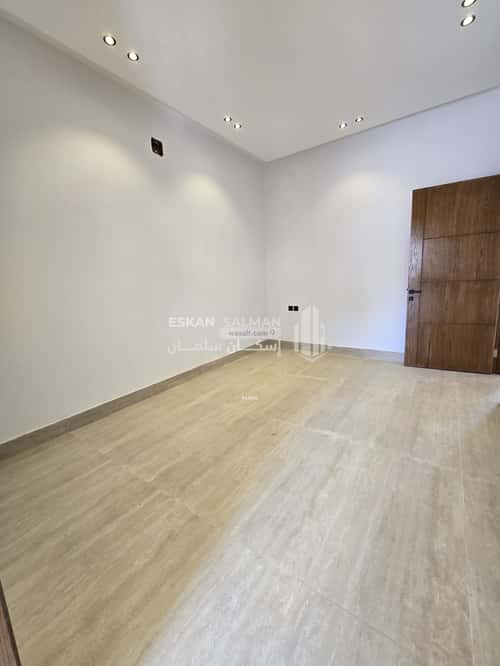 10 bedroom villa in Al Khaleej 11