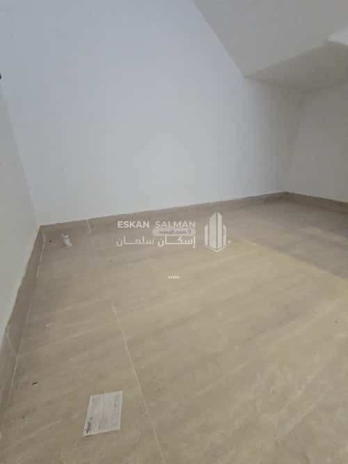 10 bedroom villa in Al Khaleej 12