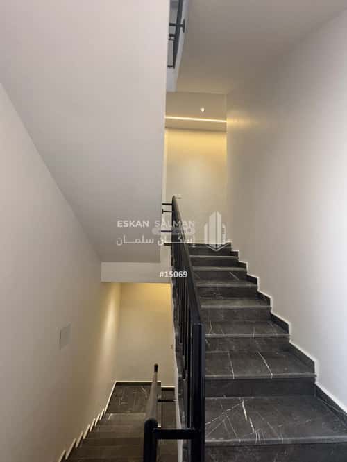 6 bedroom floor in Al Janadriyah 12