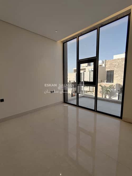 شقة 5 غرف في النرجس 4