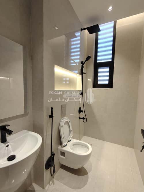 5 bedroom apartment in Al Narjis 6