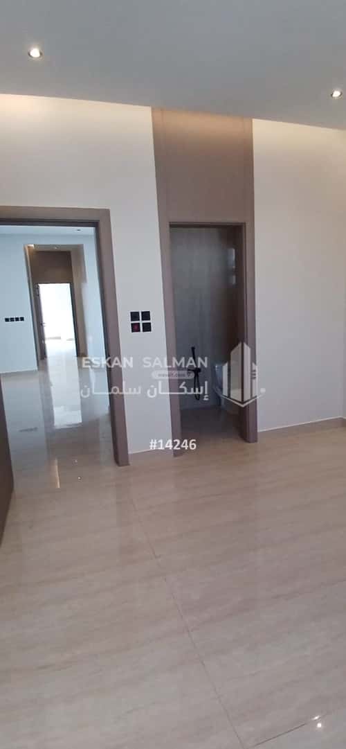 8 bedroom villa in Al Janadriyah 10
