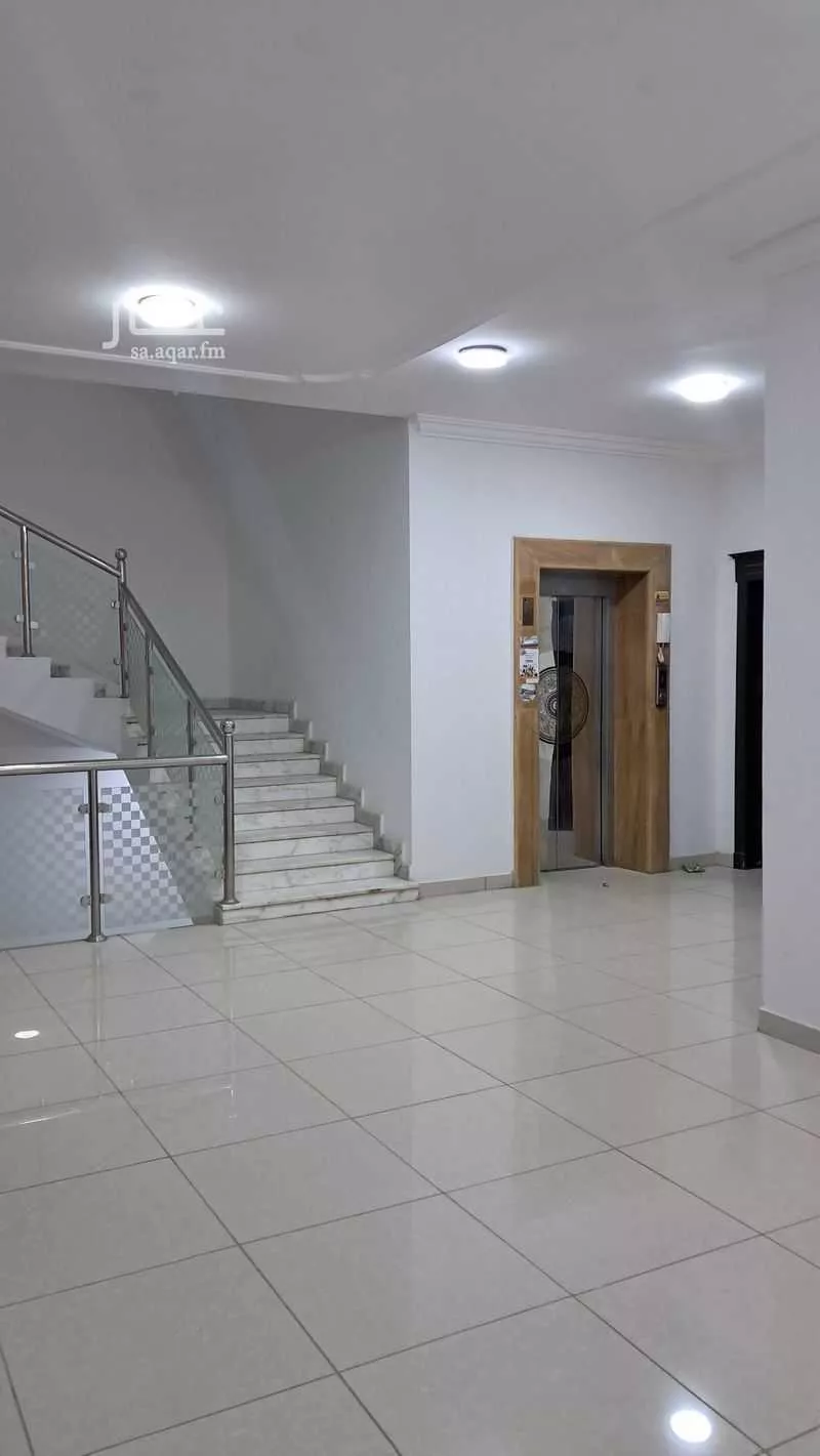 3 bedroom apartment in Al Maizilah 15