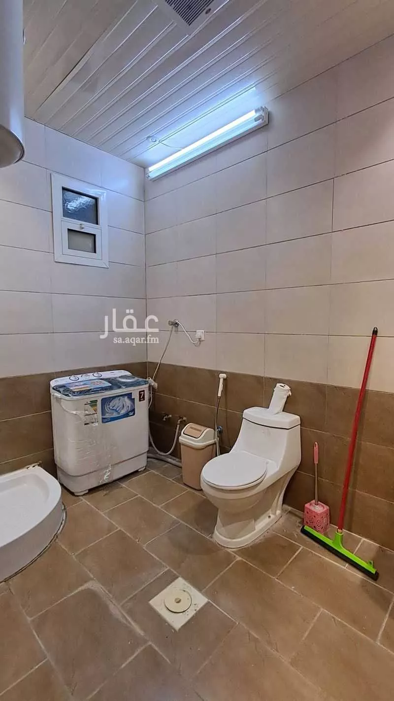 3 bedroom apartment in Al Maizilah 10