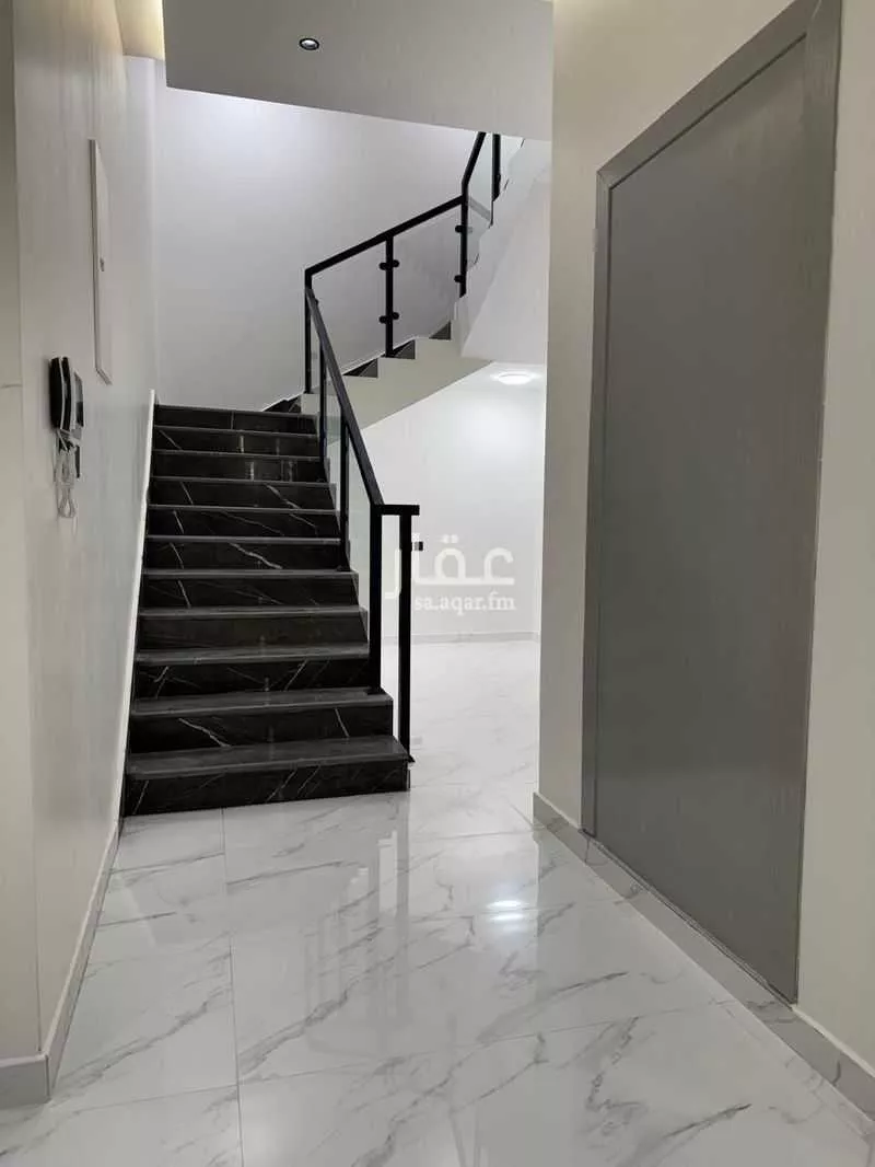 5 bedroom villa in Al Nahda 4