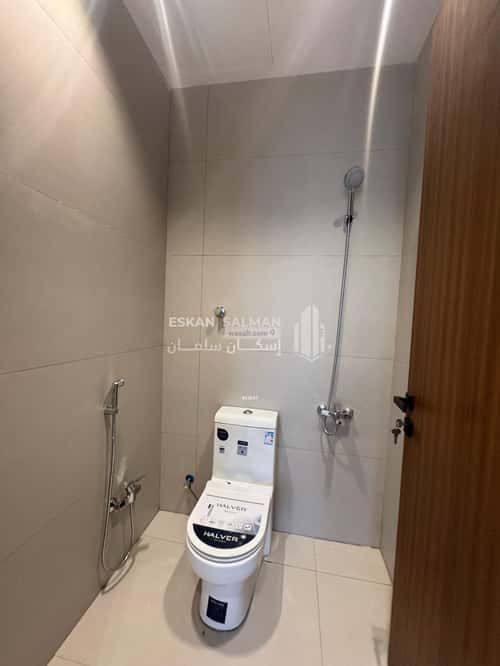 6 bedroom villa in Al Munsiyah 1