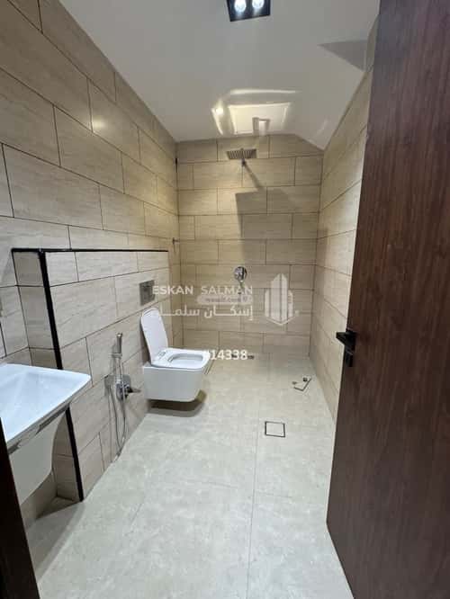 7 bedroom villa in Al Yarmouk 3