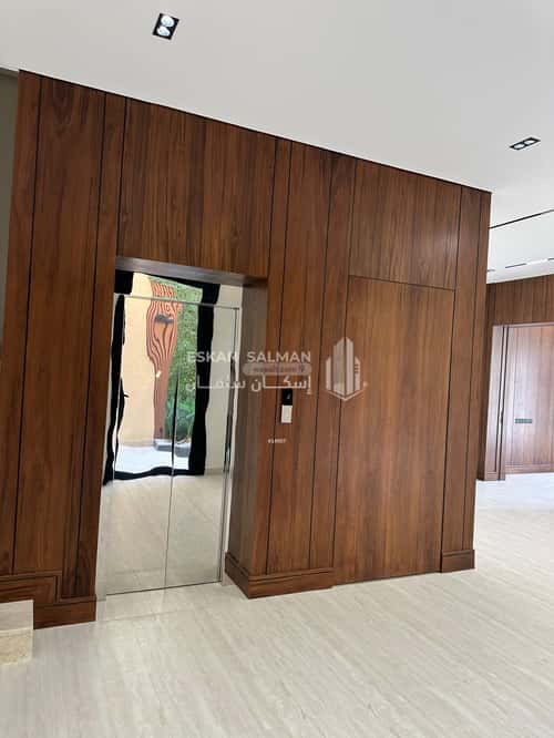 11 bedroom villa in Al Narjis 1