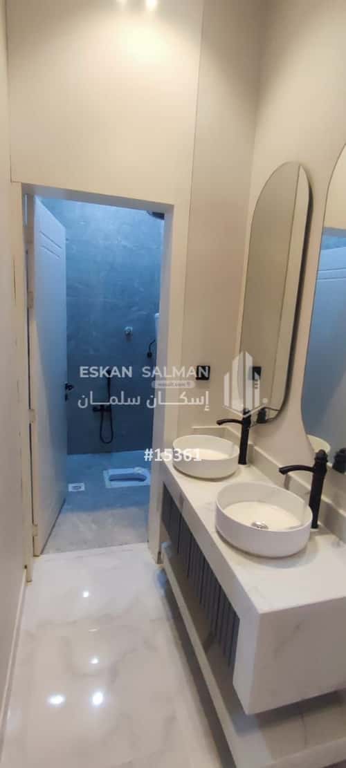 11 bedroom villa in Al Maizilah 4