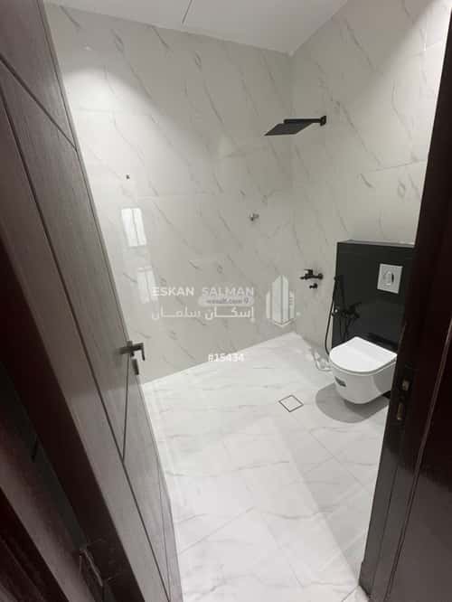 6 bedroom apartment in Al Qadisiyah 2