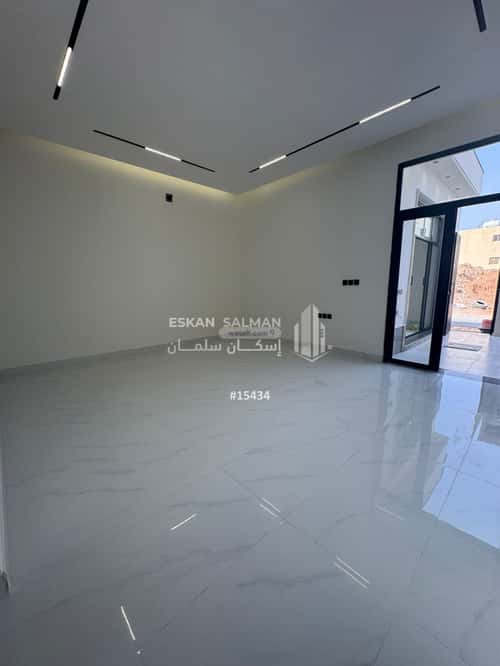 6 bedroom apartment in Al Qadisiyah 5