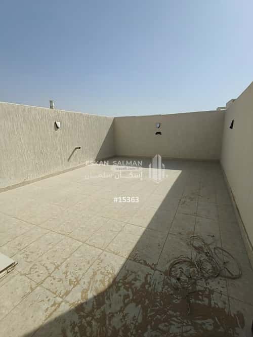 10 bedroom villa in Al Janadriyah 4