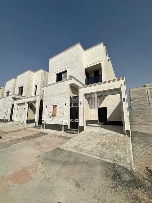 6 bedroom apartment in Al Janadriyah 5