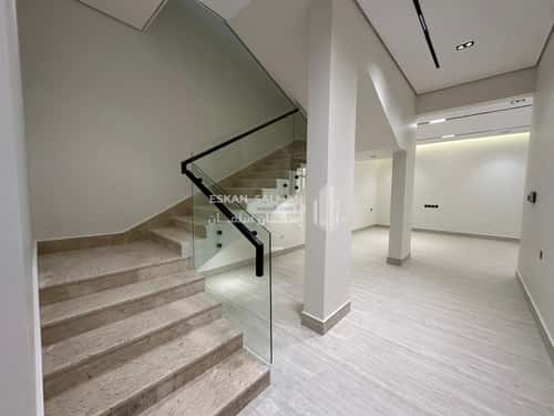 9 bedroom apartment in Al Narjis 7