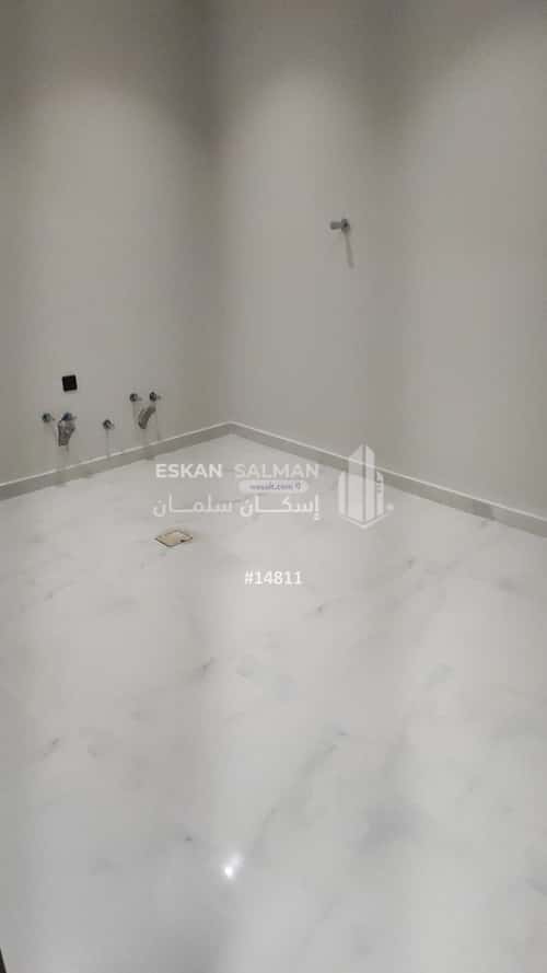 8 bedroom apartment in Al Janadriyah 1