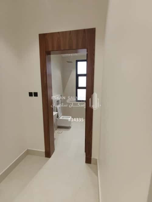 4 bedroom apartment in Dhahrat Laban 4