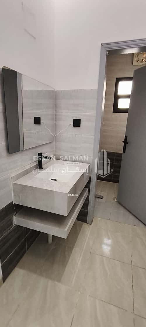 6 bedroom apartment in Al Janadriyah 3