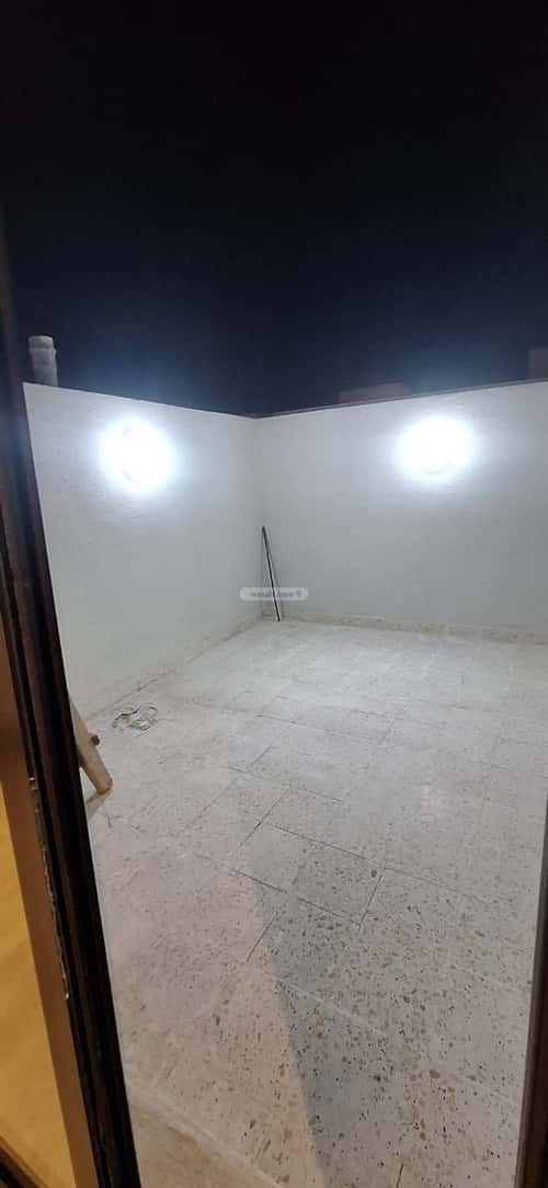 3 bedroom apartment in Al Maizilah 4