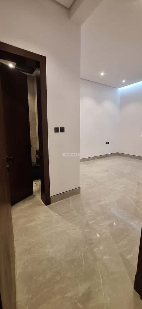 3 bedroom apartment in Al Maizilah 5