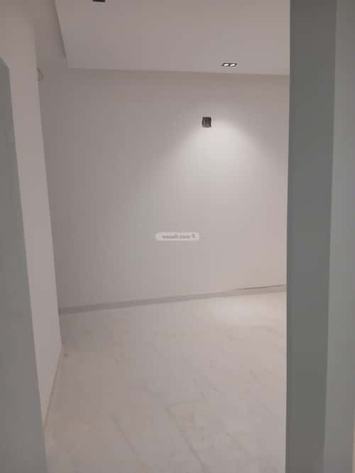 3 bedroom floor in Okaz 8
