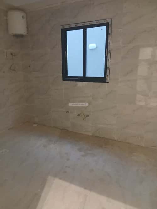 3 bedroom floor in Okaz 2