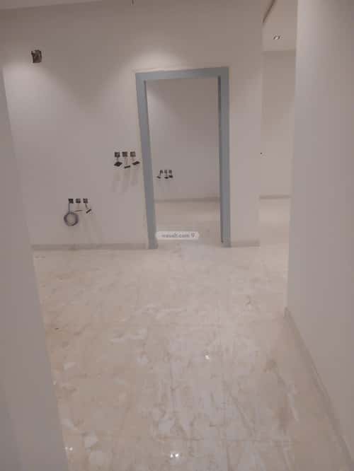 3 bedroom floor in Okaz 6
