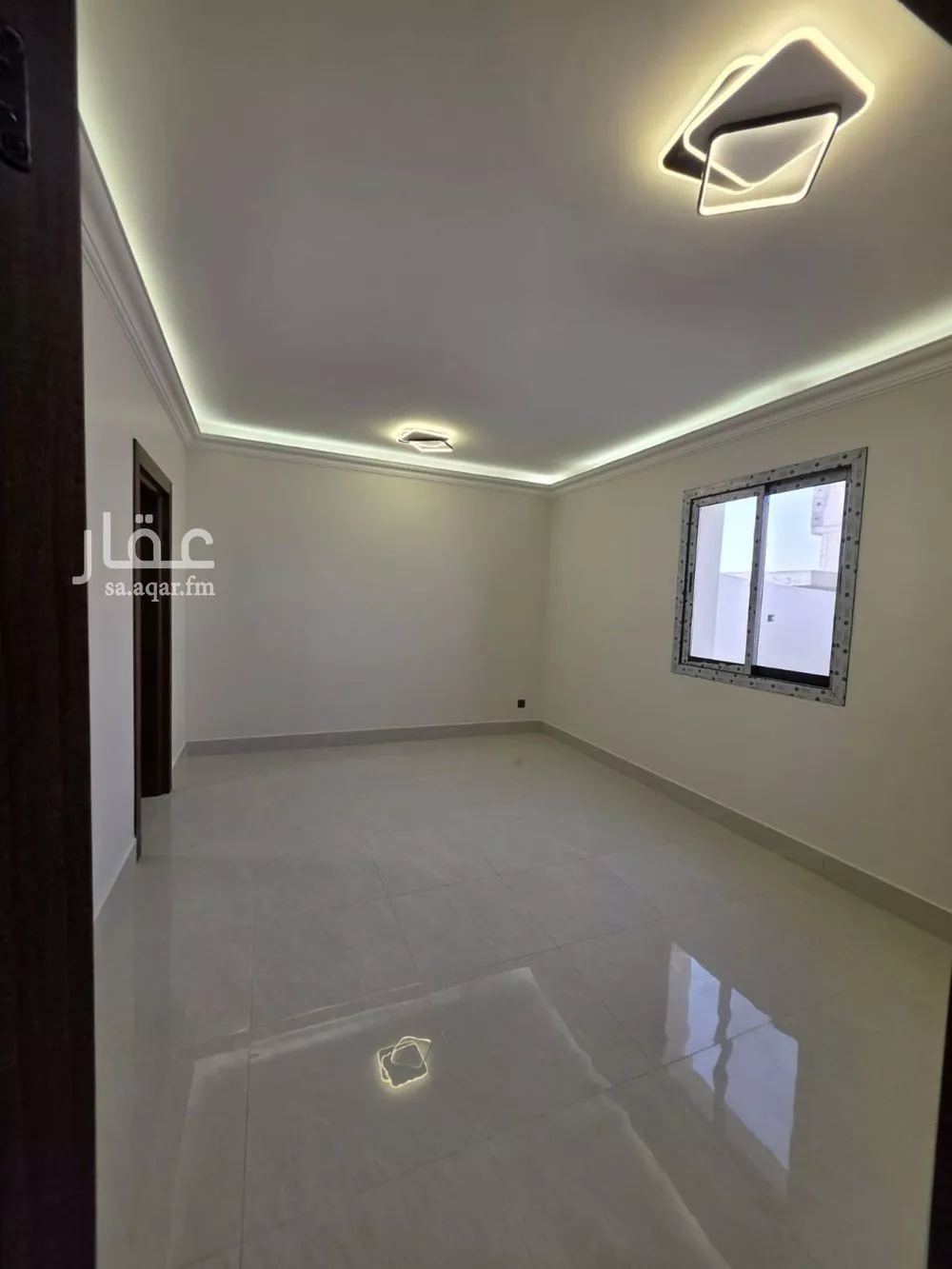 4 bedroom floor in Al Qairawan 14
