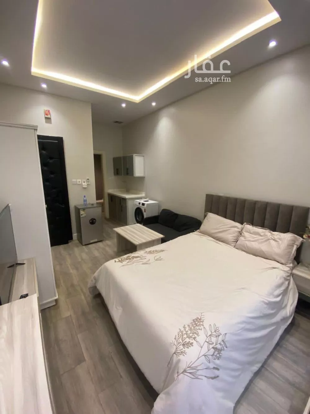 1 bedroom apartment in Al Falah 6