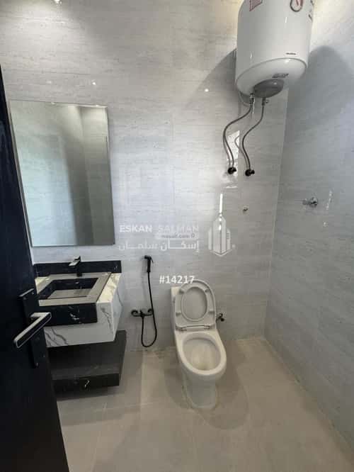 7 bedroom apartment in Al Janadriyah 2