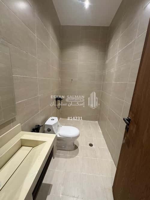 7 bedroom apartment in Al Janadriyah 5