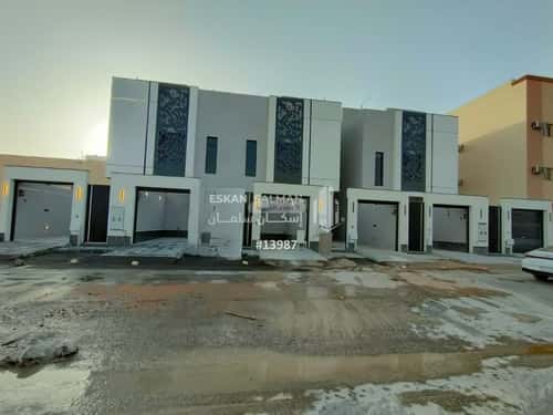 5 bedroom villa in Al Janadriyah 4