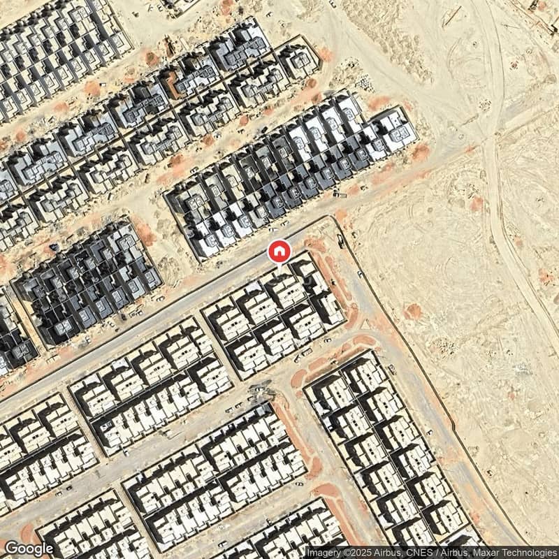 4 bedroom villa in King Khalid International Airport, Riyadh 4