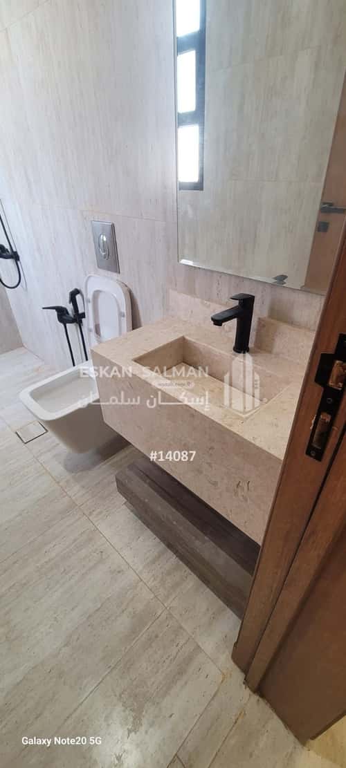 6 bedroom apartment in As Suwaidi 5