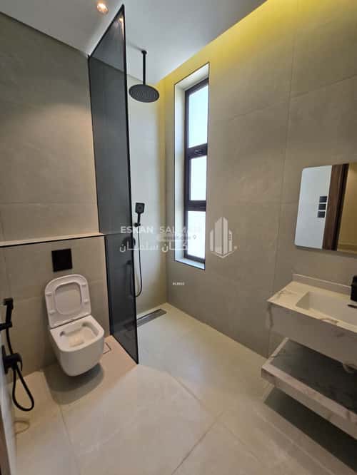 7 bedroom villa in At Taawon 15