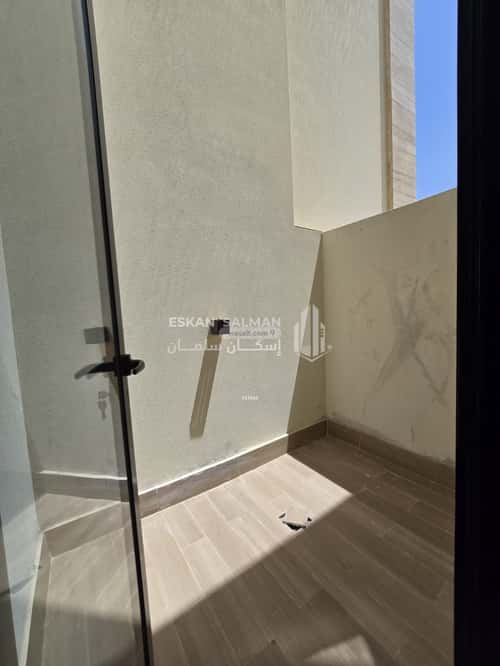 7 bedroom villa in At Taawon 8