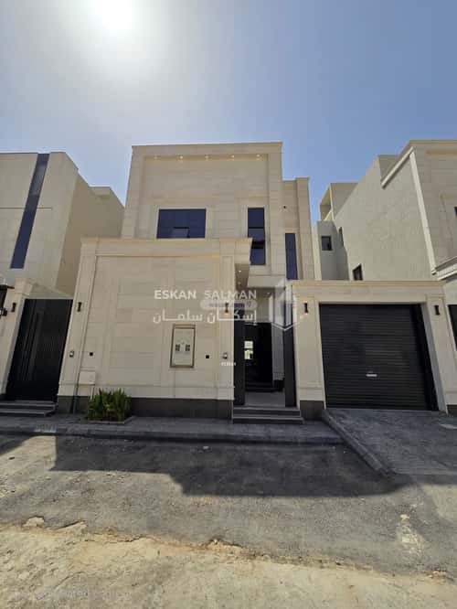9 bedroom villa in Al Maizilah 15