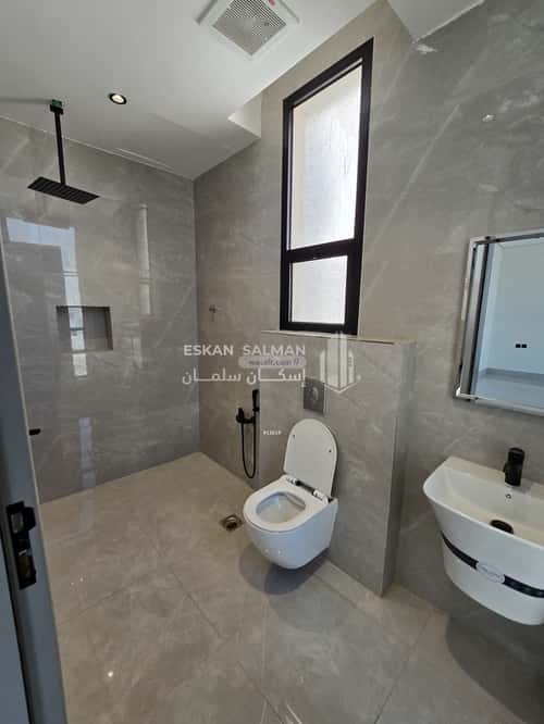 9 bedroom villa in Al Maizilah 12