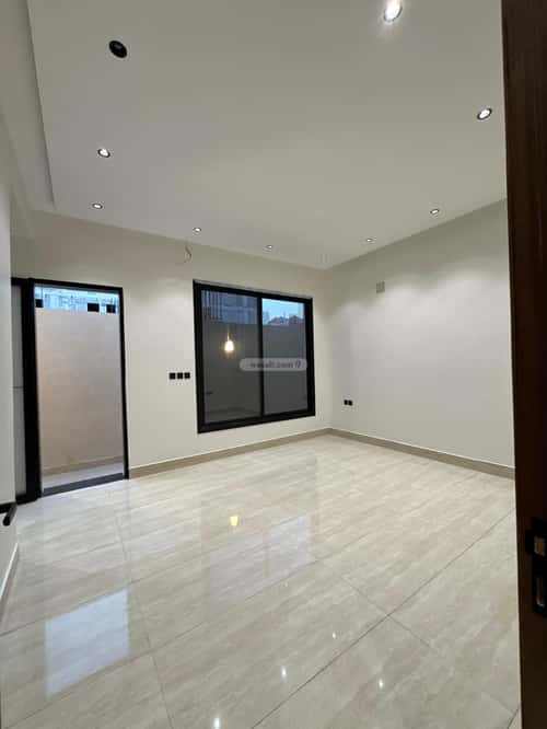 5 bedroom villa in Al Rimal 13