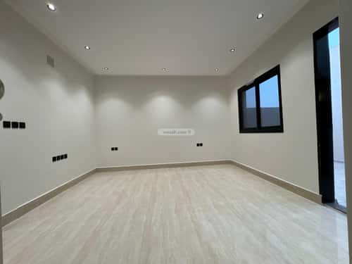 5 bedroom villa in Al Rimal 11