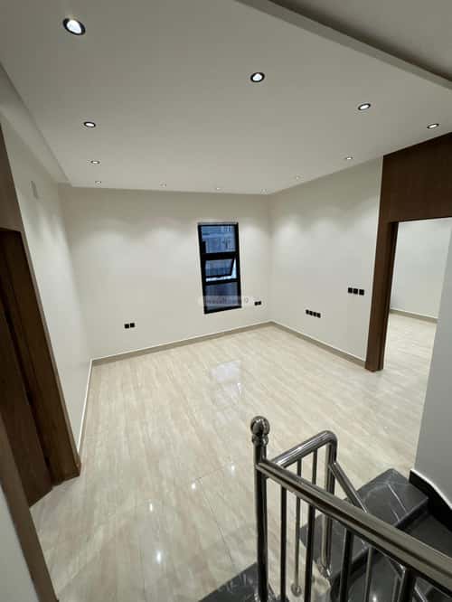 5 bedroom villa in Al Rimal 4