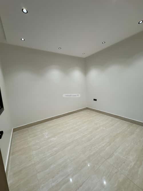 5 bedroom villa in Al Rimal 14