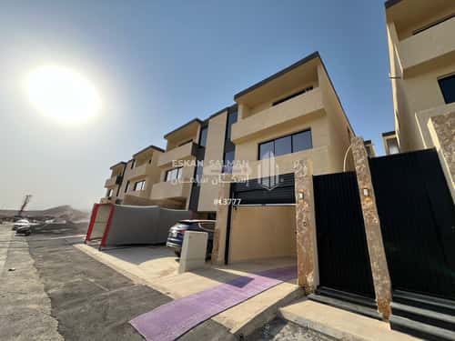 5 bedroom floor in Al Bayan 3